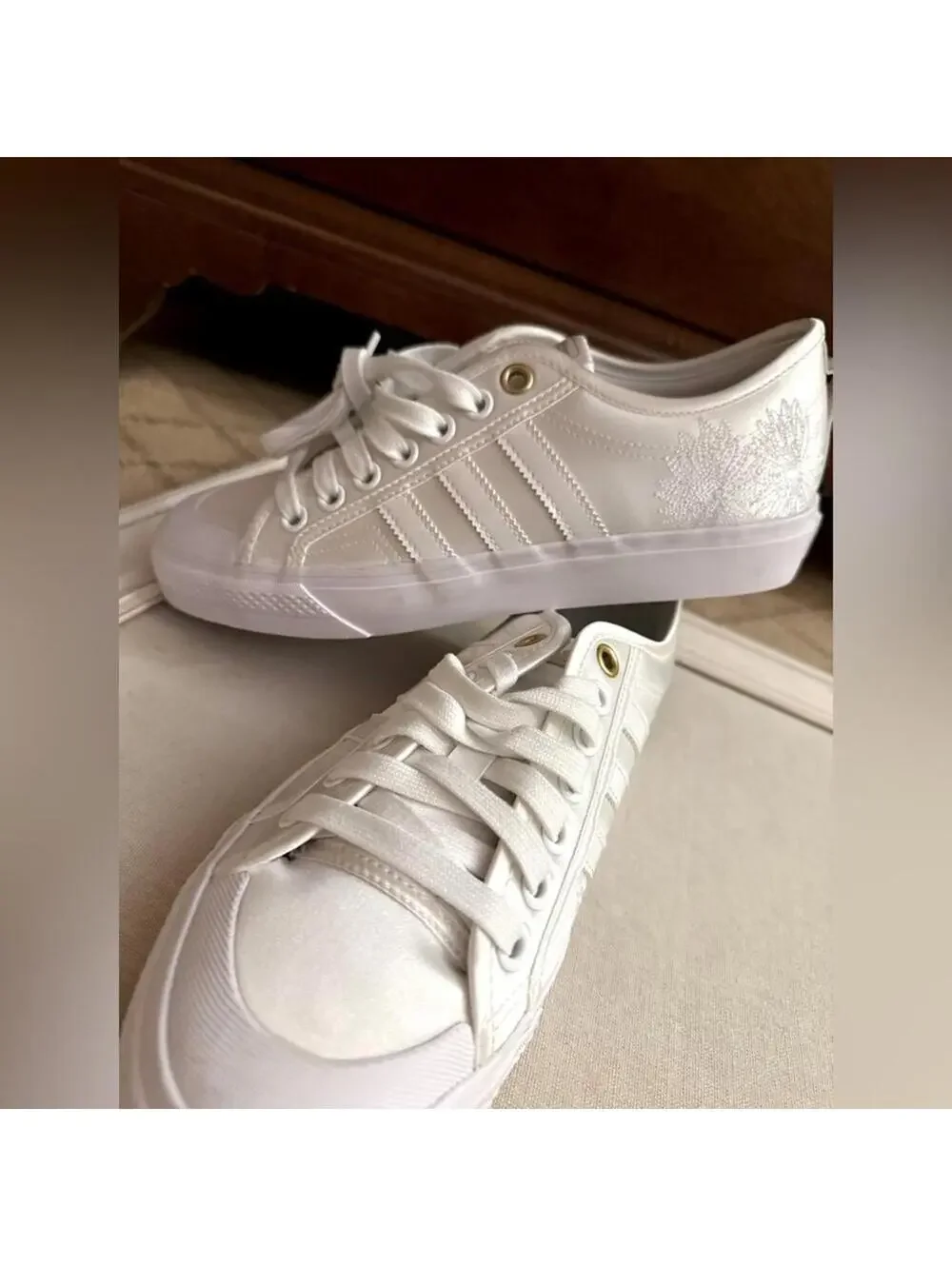 Adidas Vintage White satin sneakers, patent stripes and embroidery NWOT US 8.5